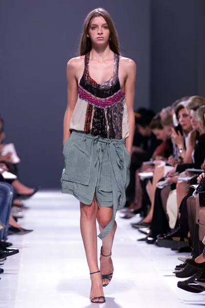 Look 8